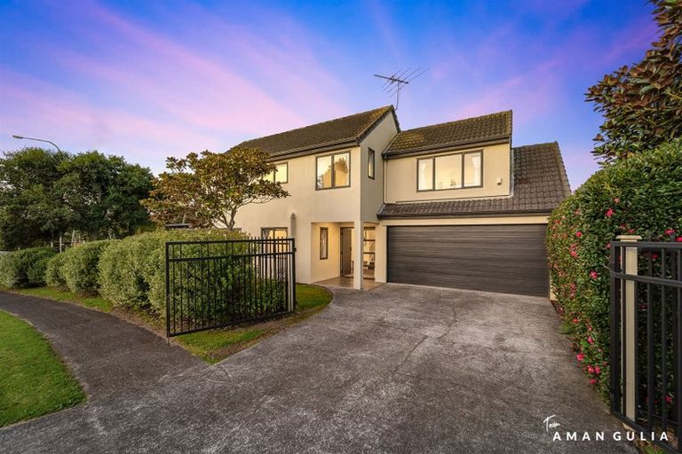 Photo of property in 2 Whitbourne Heights, Manurewa, Auckland, 2105