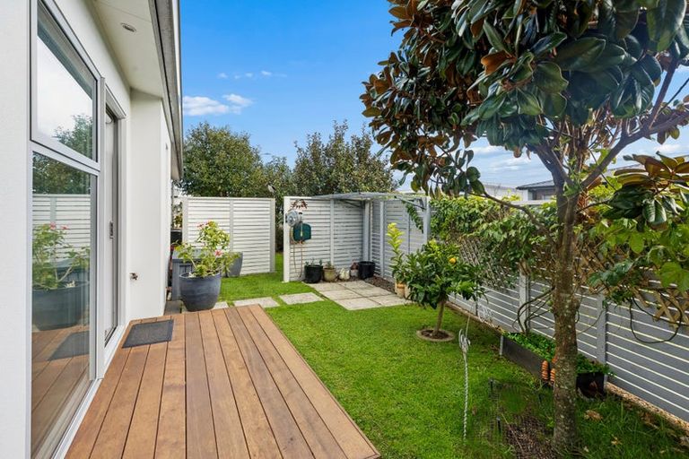 Photo of property in 31 Saint Pauls Drive, Brookfield, Tauranga, 3110