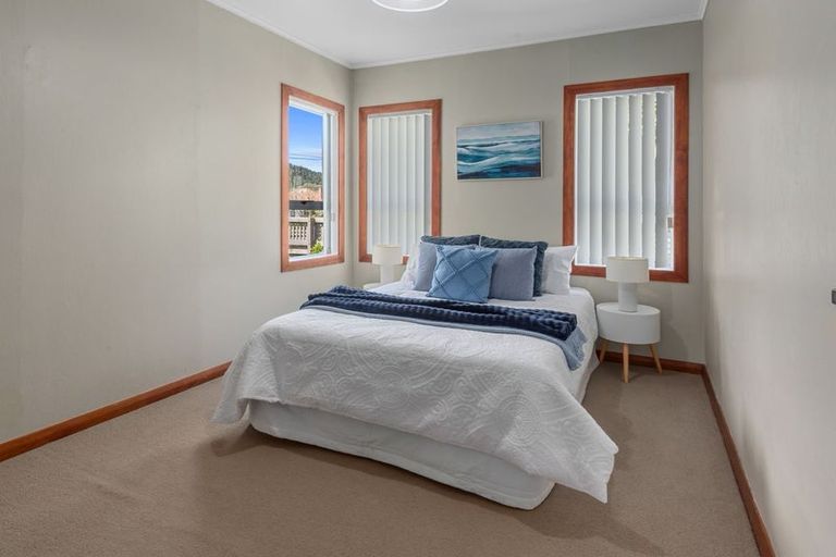 Photo of property in 30 Lovatt Crescent, Kensington, Whangarei, 0112