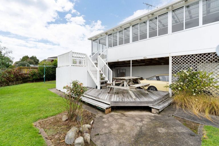 Photo of property in 62 Kawiu Road, Levin, 5510