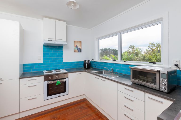 Photo of property in 1931 State Highway 1, Kaiwaka, 0573