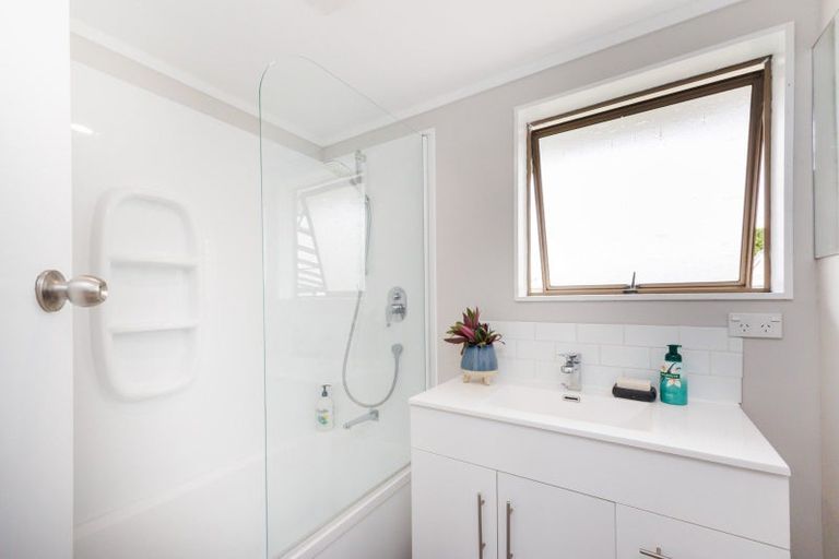 Photo of property in 31 Clarke Avenue, Highbury, Palmerston North, 4412