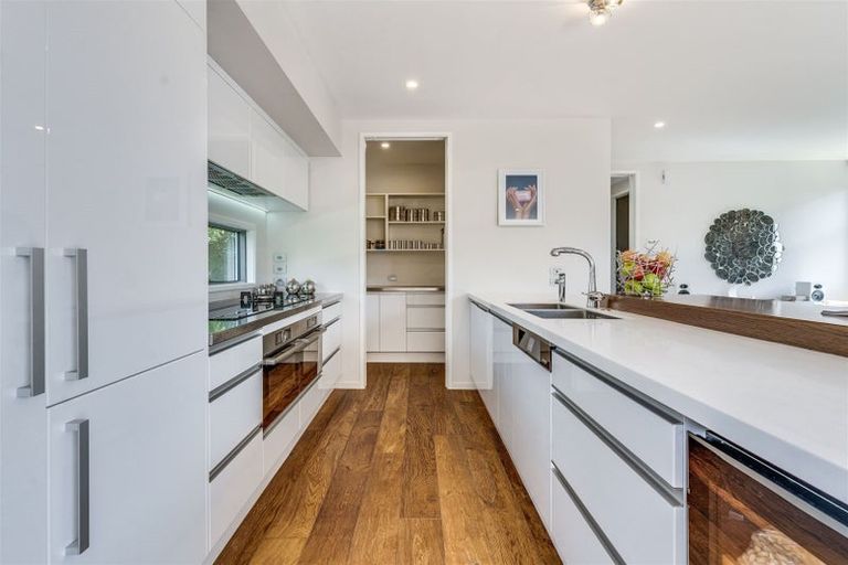 Photo of property in 62a Straven Road, Fendalton, Christchurch, 8014