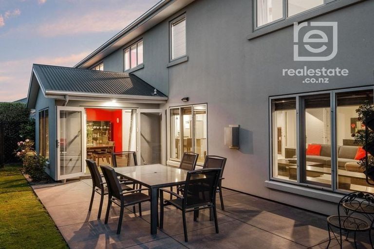 Photo of property in 17 Saddleback Green, Halswell, Christchurch, 8025