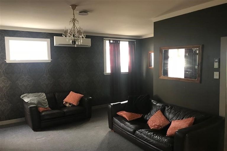 Photo of property in 3 Smale Terrace, Hospital Hill, Napier, 4110