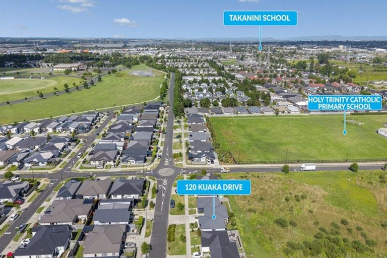 Photo of property in 120 Kuaka Drive, Takanini, 2112