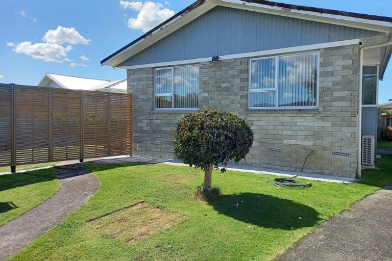 Photo of property in 6 Riccarton Place, Dinsdale, Hamilton, 3204