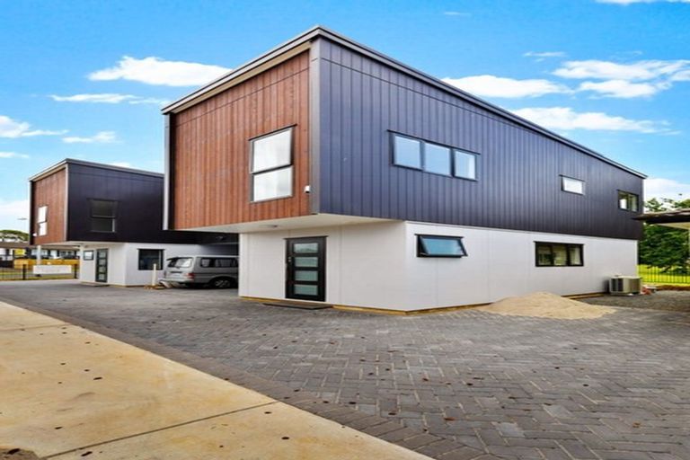 Photo of property in 20a Blanche Way, Half Moon Bay, Auckland, 2012