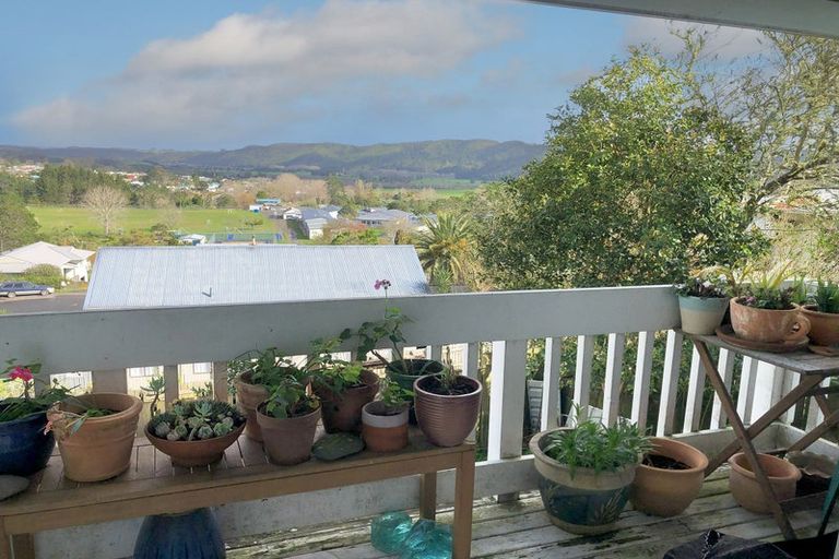 Photo of property in 12 Gill Drive, Kawakawa, 0210