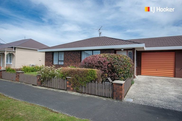 Photo of property in 13b Young Street, Saint Kilda, Dunedin, 9012