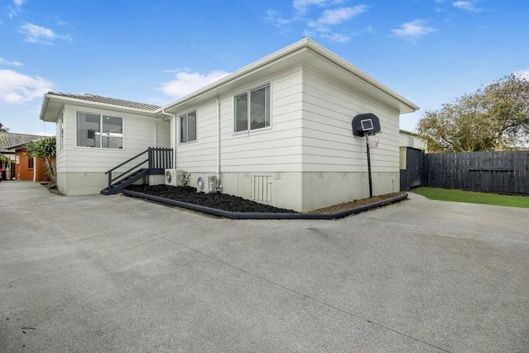 Photo of property in 7 Taitimu Drive, Weymouth, Auckland, 2103