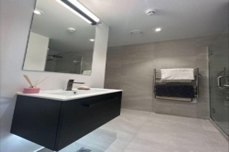 Photo of property in 24/7 Northlake Drive, Wanaka, 9305