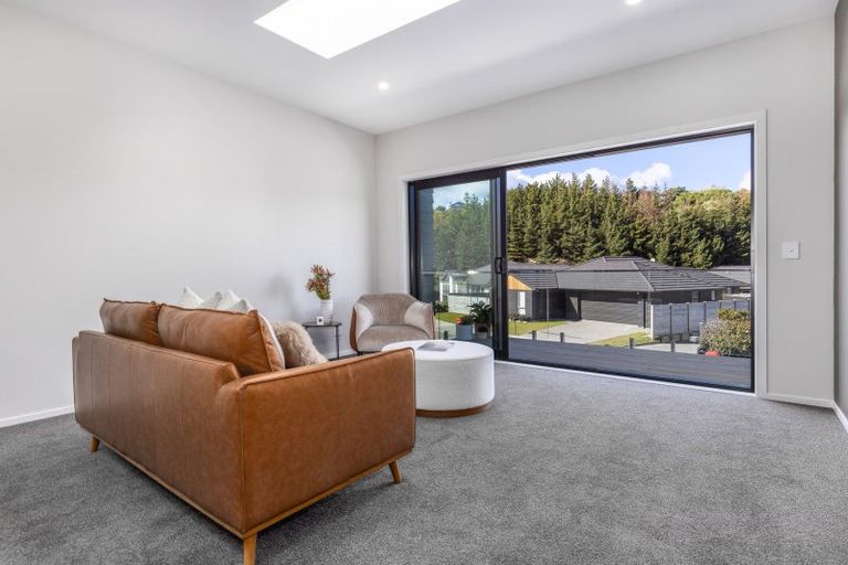 Photo of property in 8 Tradewinds Drive, Whitby, Porirua, 5024