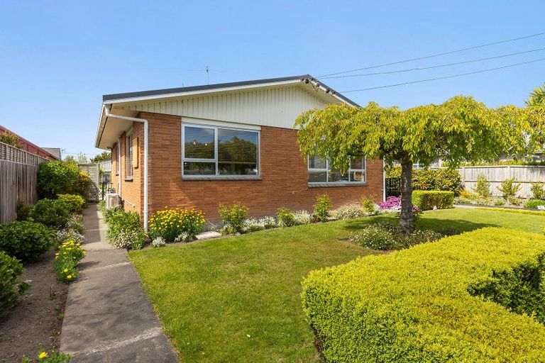 Photo of property in 154 Mays Road, St Albans, Christchurch, 8052