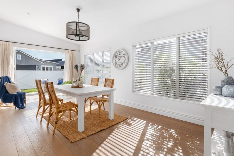 Photo of property in 4 Ascarina Way, Papamoa Beach, Papamoa, 3118