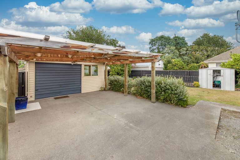 Photo of property in 8 Westcott Street, Dallington, Christchurch, 8061