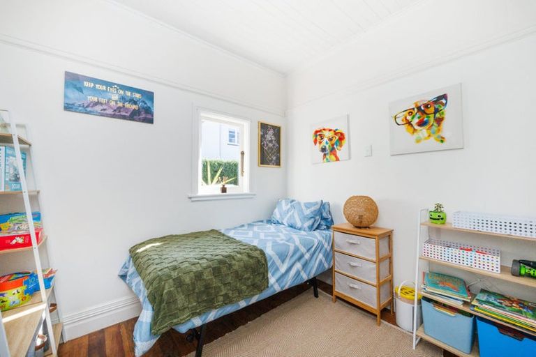 Photo of property in 3 Saint Johns Avenue, Palmerston North, 4414