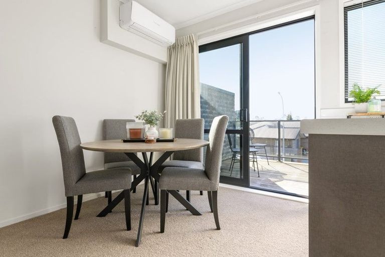 Photo of property in 6/16 Jones Crescent, Melville, Hamilton, 3206