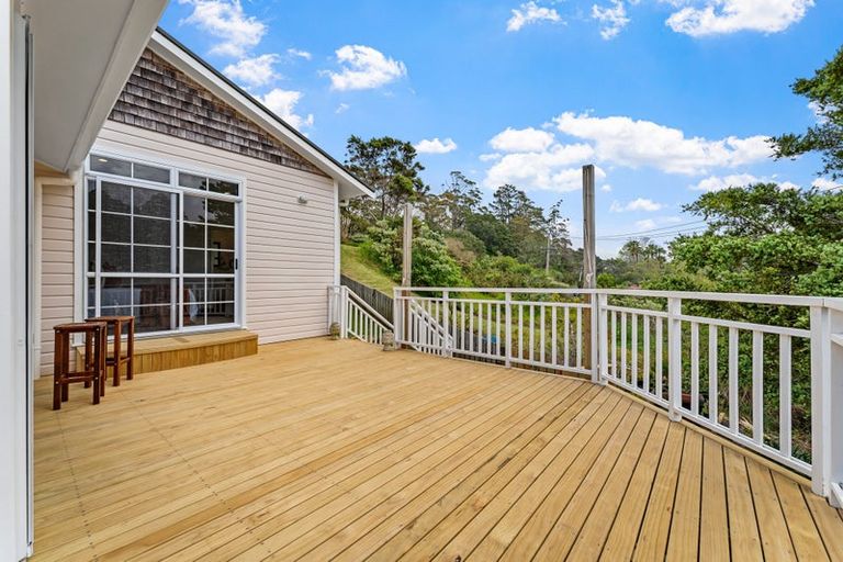 Photo of property in 41 Ferry Road, Arkles Bay, Whangaparaoa, 0932