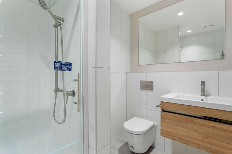 Photo of property in 19/245 Kepa Road, Mission Bay, Auckland, 1071