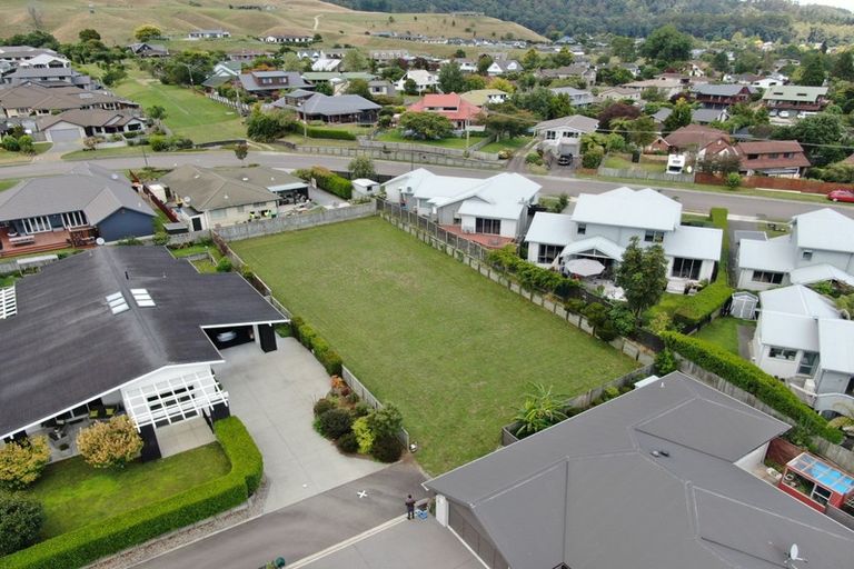 Photo of property in 10 Devoy Drive, Owhata, Rotorua, 3010