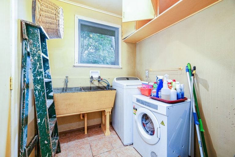 Photo of property in 98 Wharf Road, Te Atatu Peninsula, Auckland, 0610