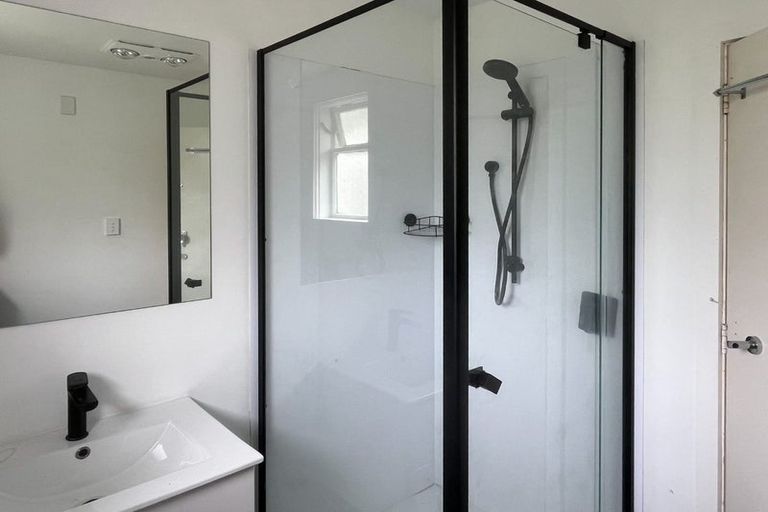 Photo of property in 11 Van Asch Street, Sumner, Christchurch, 8081