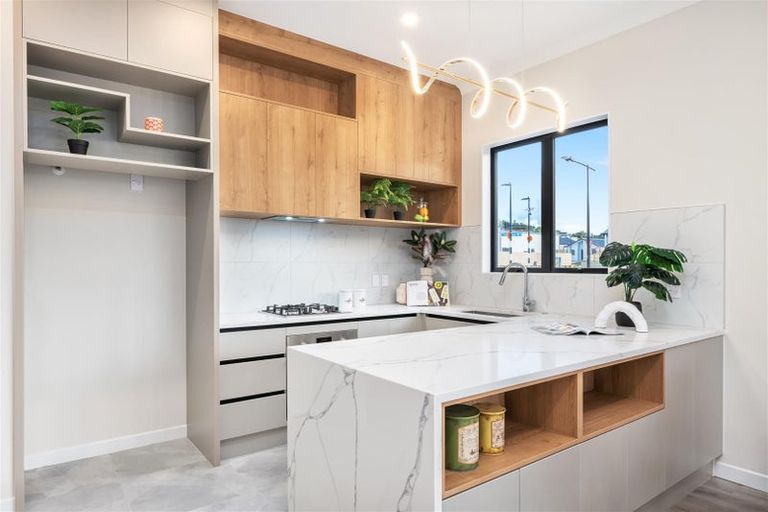 Photo of property in 16 Taiororua Avenue, Massey, Auckland, 0614