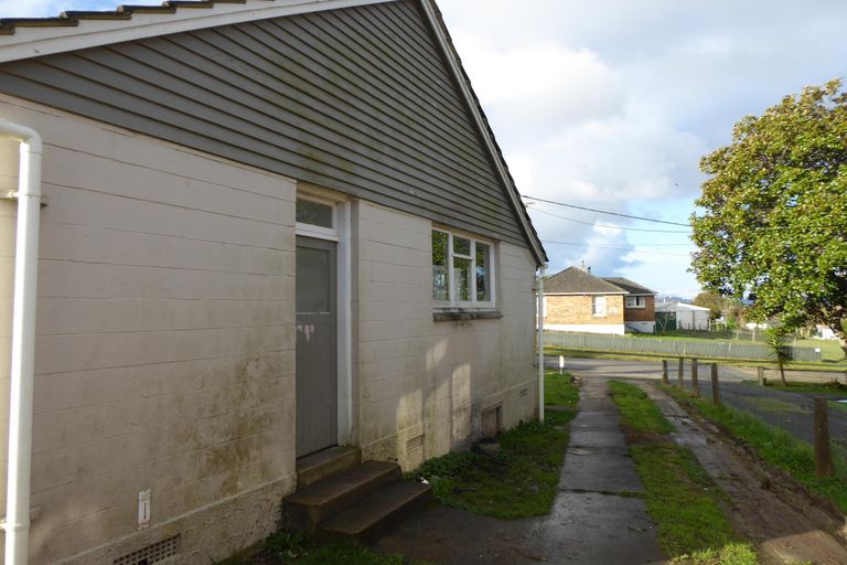 Photo of property in 16 Kohekohe Crescent, Meremere, Mercer, 2474