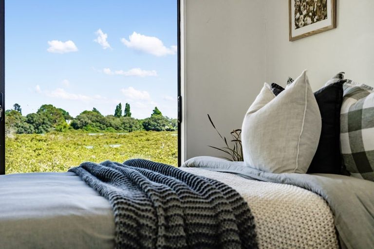 Photo of property in 1/40 Queen Mary Avenue, New Lynn, Auckland, 0600