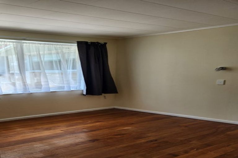 Photo of property in 1a Owen Street, Belmont, Lower Hutt, 5010