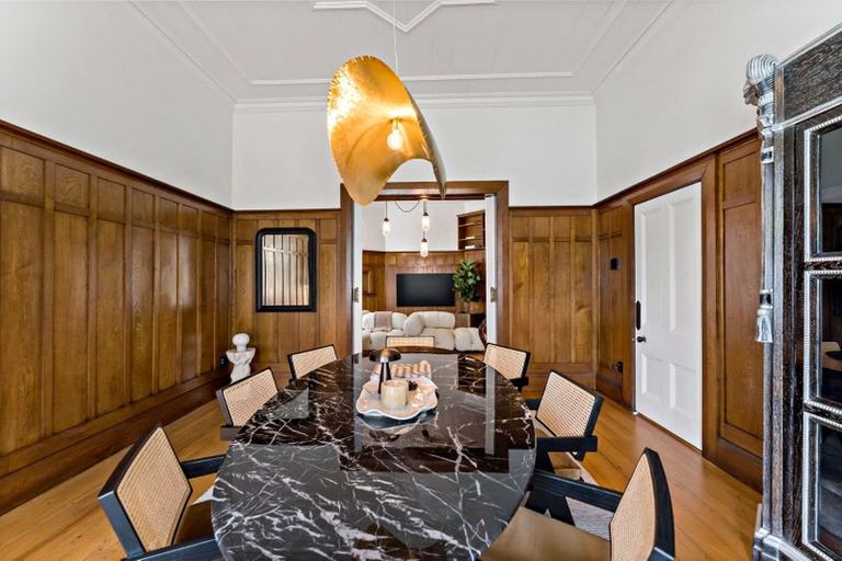 Photo of property in 65 Marine Parade, Herne Bay, Auckland, 1011