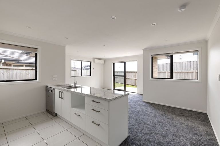 Photo of property in 9 Manawaroa Close, Grandview Heights, Hamilton, 3200