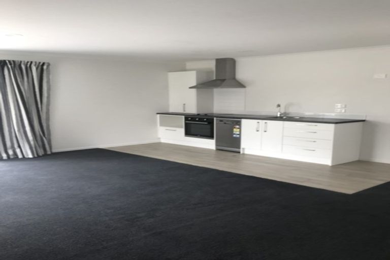 Photo of property in 1/30 Heath Street, Saint Andrews, Hamilton, 3200