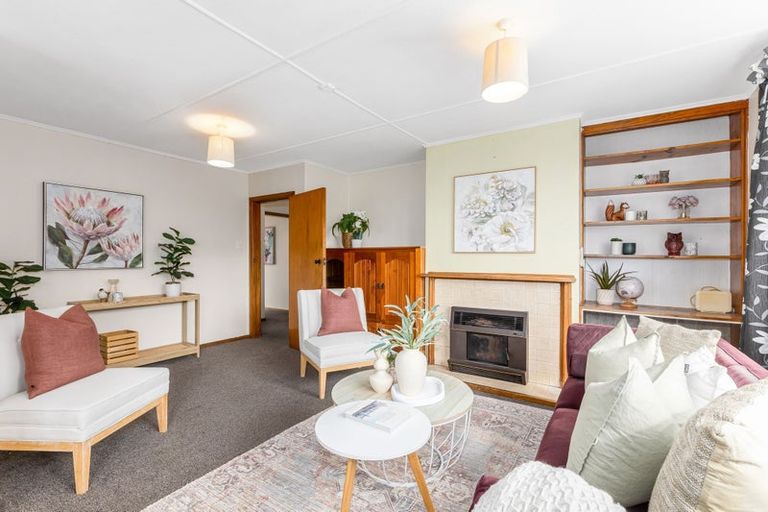 Photo of property in 8 Ngahue Crescent, Elsdon, Porirua, 5022