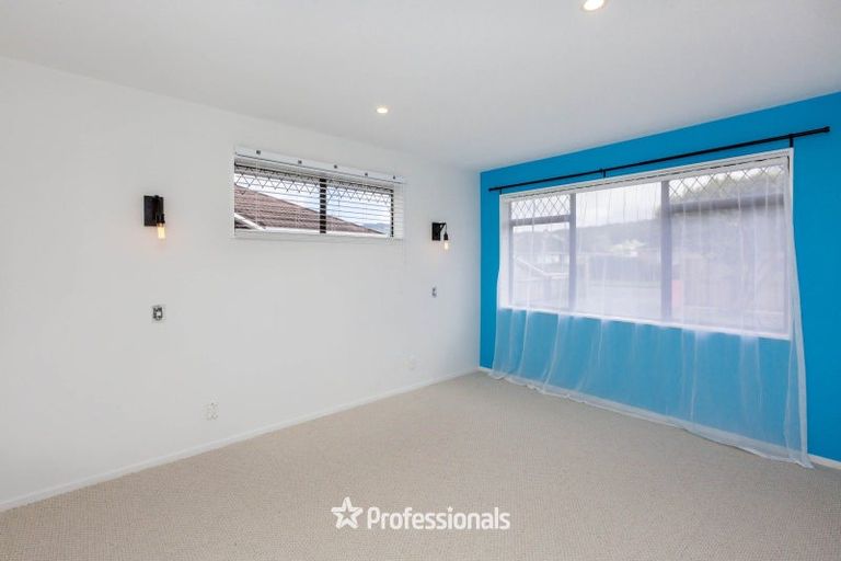 Photo of property in 60 Mcparland Street, Elderslea, Upper Hutt, 5018
