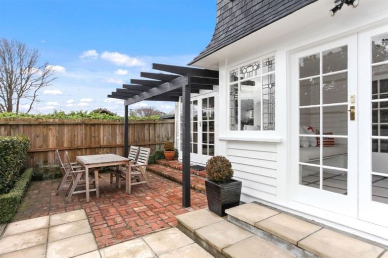 Photo of property in 54 Halton Street, Strowan, Christchurch, 8052