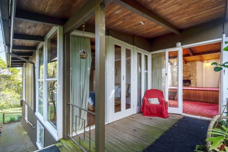 Photo of property in 6 Penton Road, Stanmore Bay, Whangaparaoa, 0932