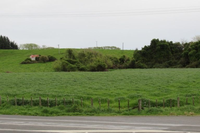 Photo of property in 1050 State Highway 1 South, Manakau, 5573