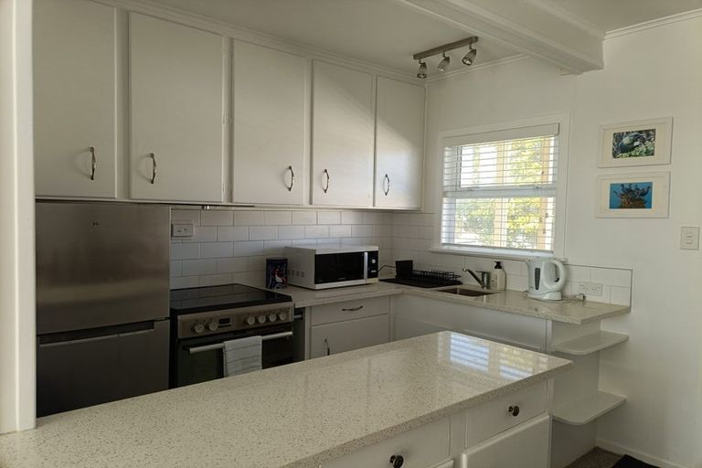 Photo of property in 8/93 Vauxhall Road, Devonport, Auckland, 0624