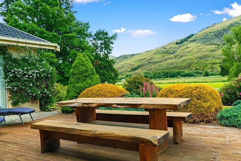 Photo of property in 23 Mcmillan Road, Athol, 9793