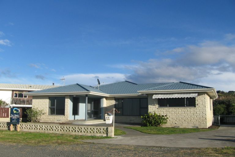 Photo of property in 69 Le Quesne Road, Bay View, Napier, 4104