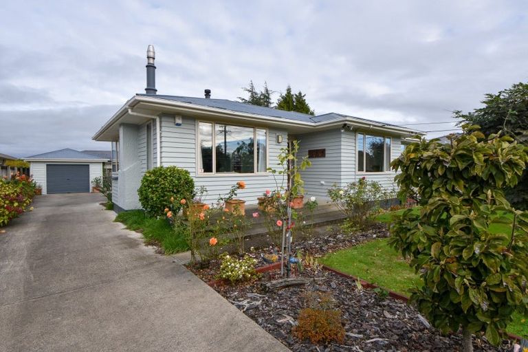 Photo of property in 240 High Street North, Carterton, 5713