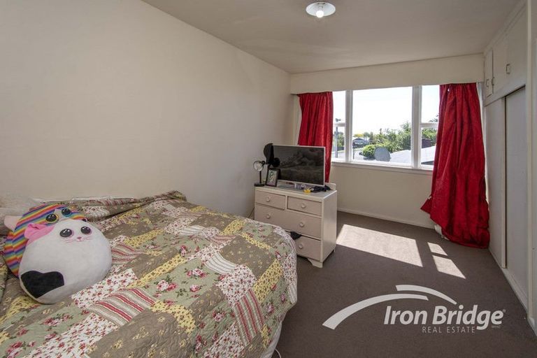 Photo of property in 23 Aylmer Street, Somerfield, Christchurch, 8024