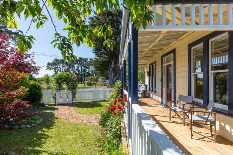 Photo of property in 62 Waite Street, Featherston, 5710