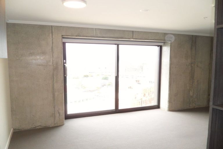 Photo of property in 111 Molesworth Street, Taita, Lower Hutt, 5011