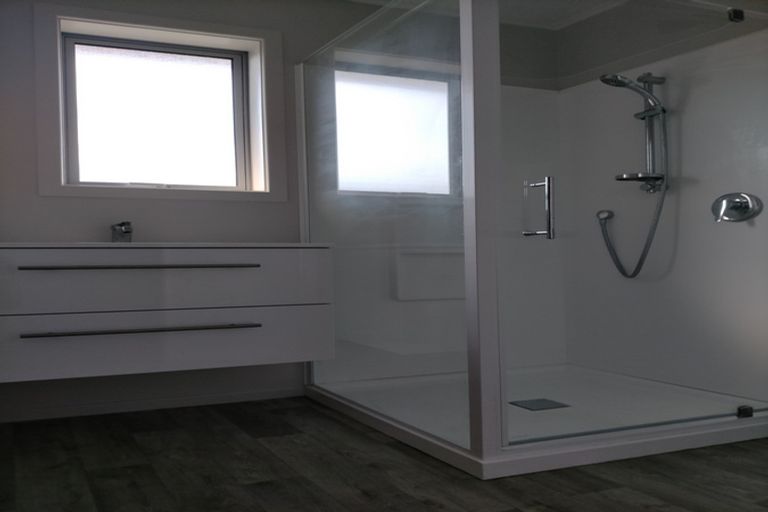 Photo of property in 71 Dunstan Road, Alexandra, 9320