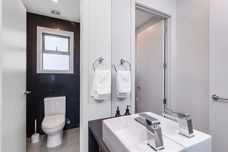 Photo of property in 66a Arran Road, Browns Bay, Auckland, 0630