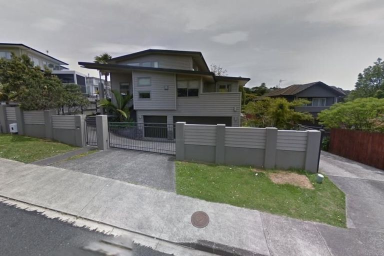 Photo of property in 8c Castleton Drive, Howick, Auckland, 2014