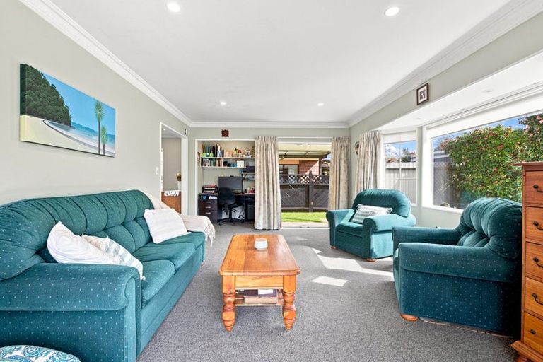 Photo of property in 12 Smiths Road, Matua, Tauranga, 3110